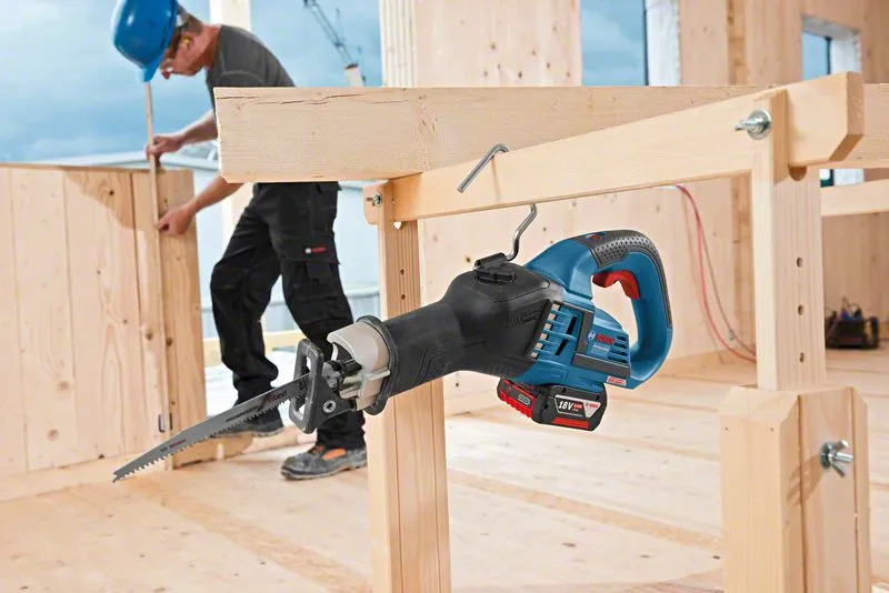 Bosch GSA 18V-32 Pic_2