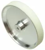 045557