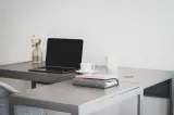 1396200003