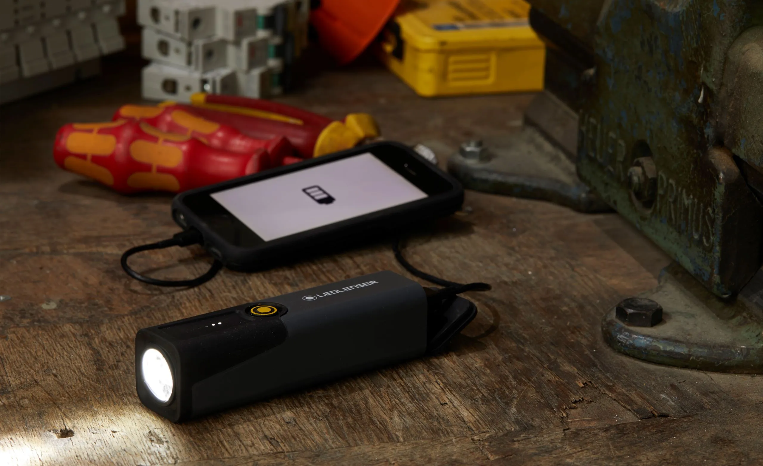 LEDLENSER GMBH & CO. KG iW3R Pic_1