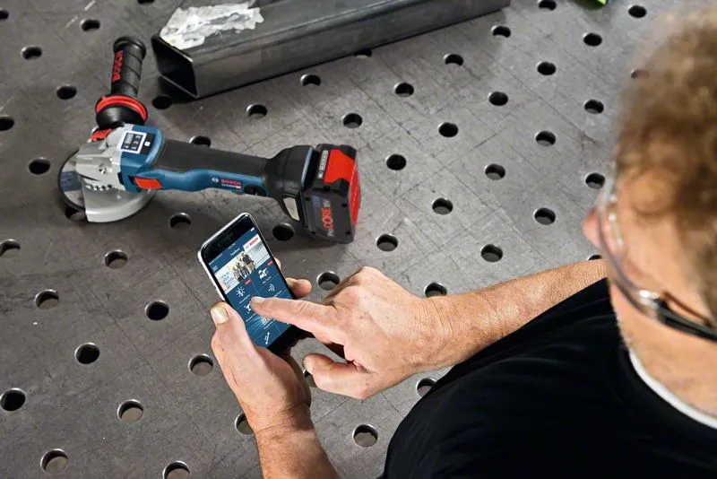 BOSCH ROBERT POWER TOOLS GMBH GWS 18V-10 SC Pic_2