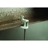 389500