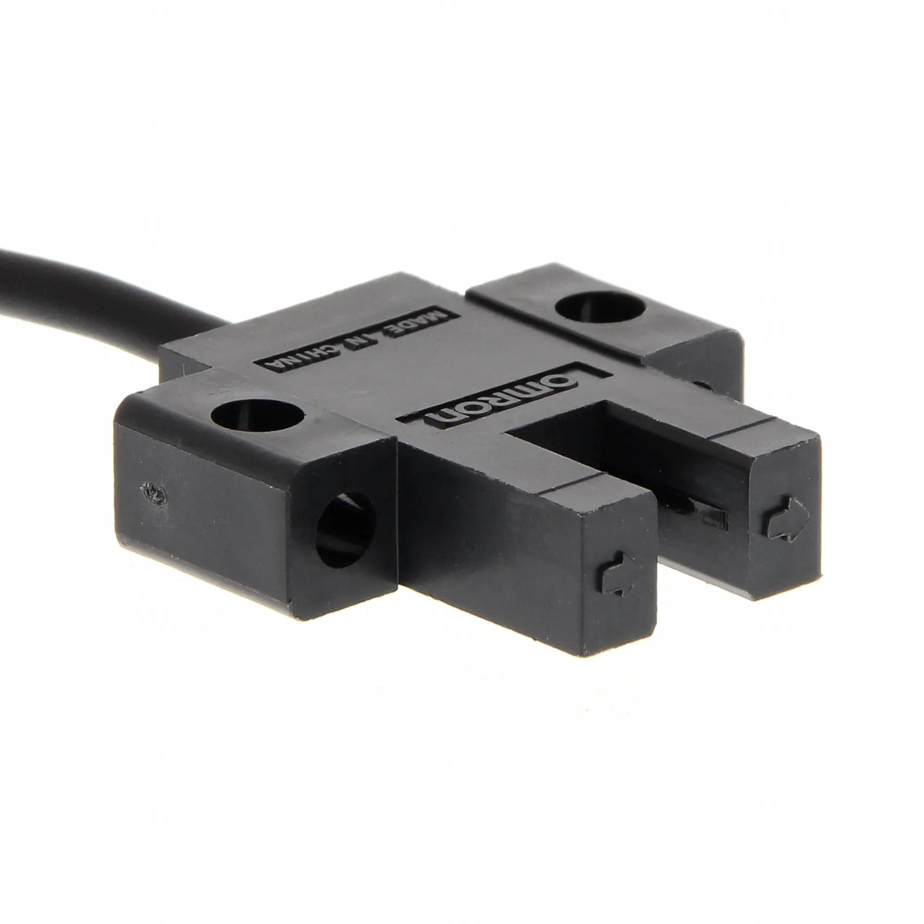 Omron EE-SX670P-WR 1M Pic_1