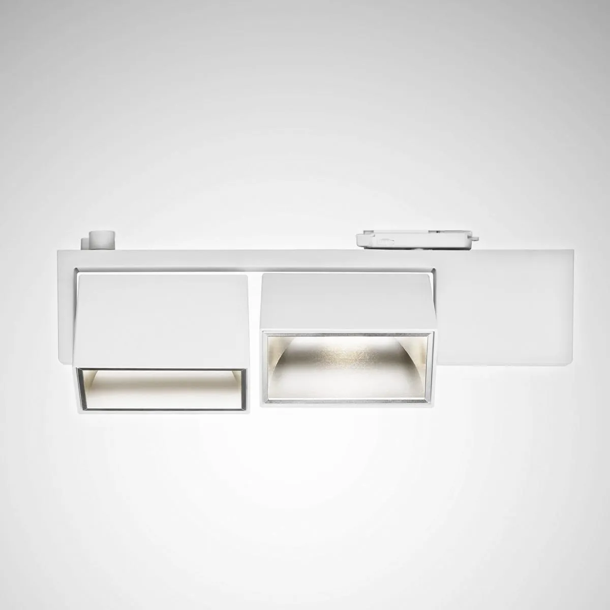 Trilux GradoTW 3P WRS-GZ 2x50-EW M50 ETDD 01 Pic_1