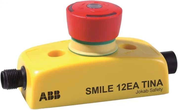 Abb Smile 12 EA Tina Pic_1