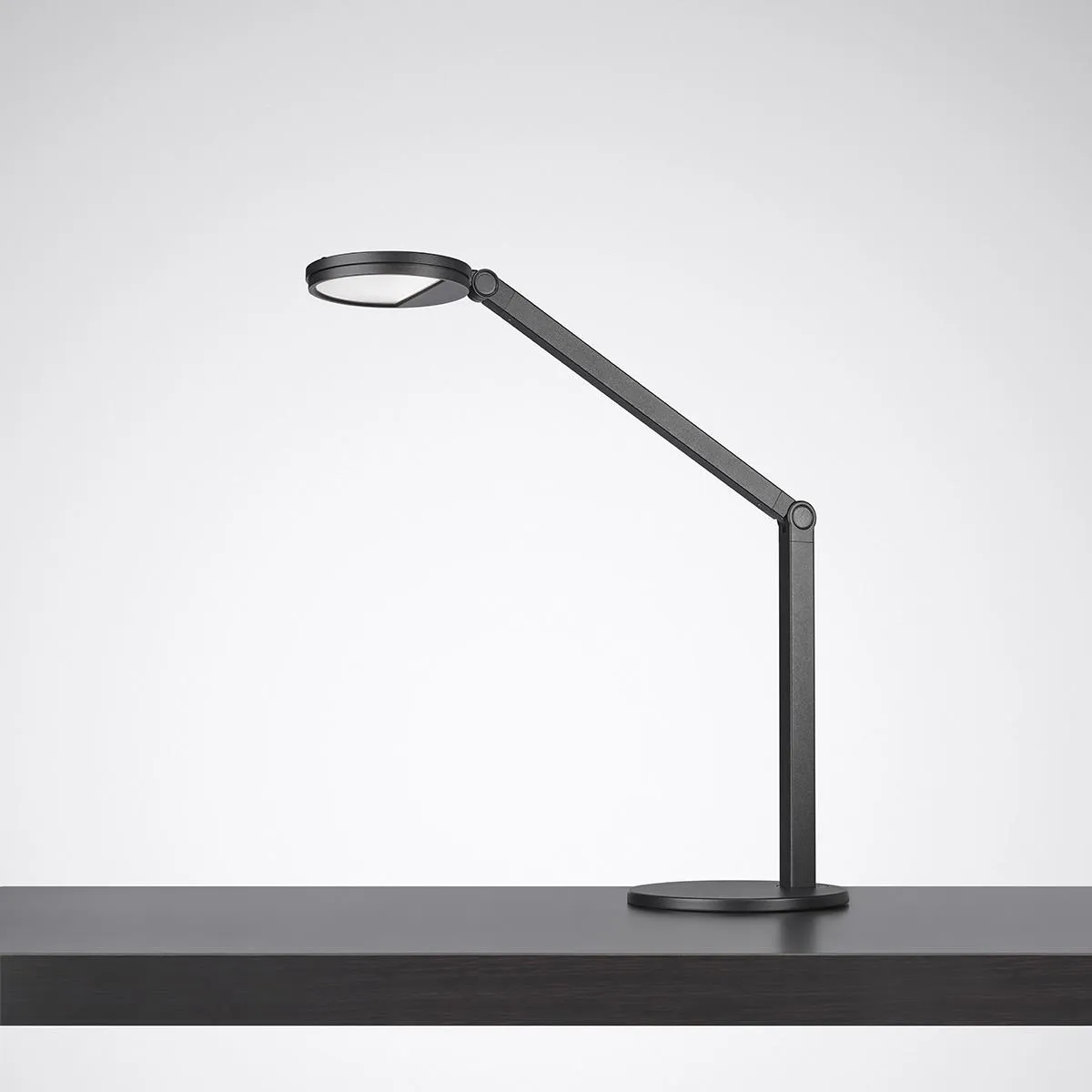Trilux Cultega T COM PAW 600-930 ETDI 05 Pic_1