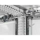4918000