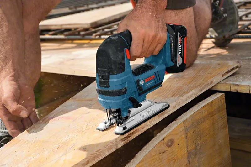 BOSCH ROBERT POWER TOOLS GMBH GST 18 V-LI B Pic_1
