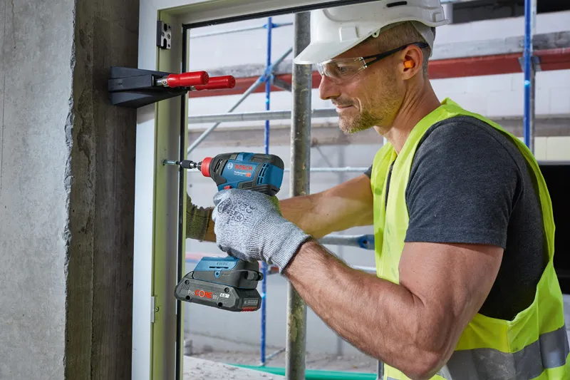 Bosch GDX 18V-200 Pic_1