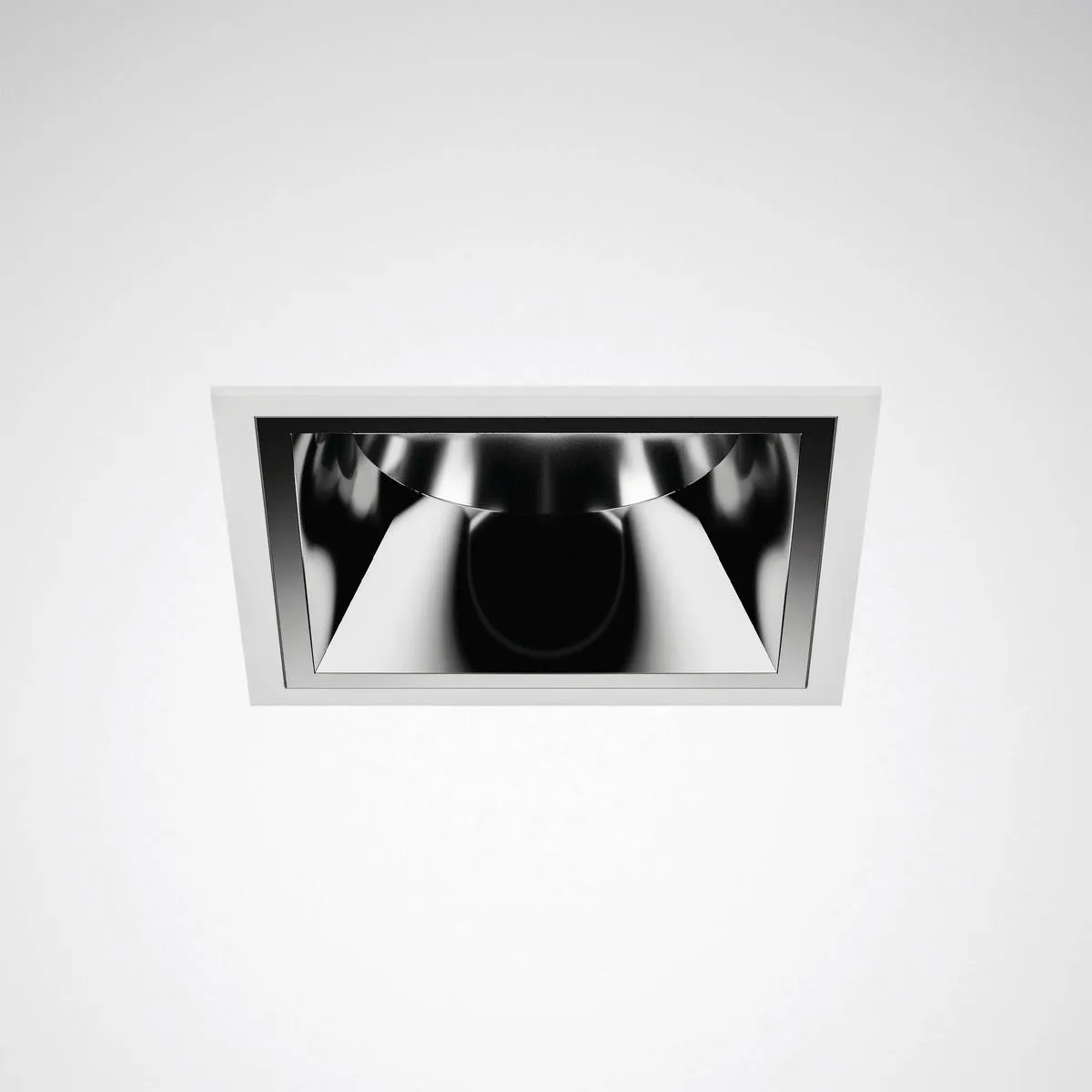Trilux SNS QC7 HRVFL-19 20-840 ET 01 Pic_1