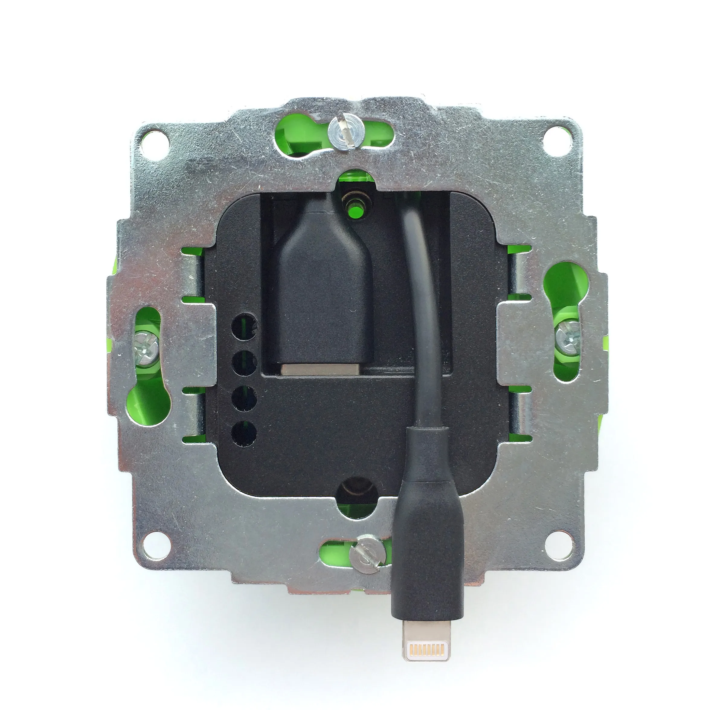 Smart Things sCharge 12W Lightning® Pic_1