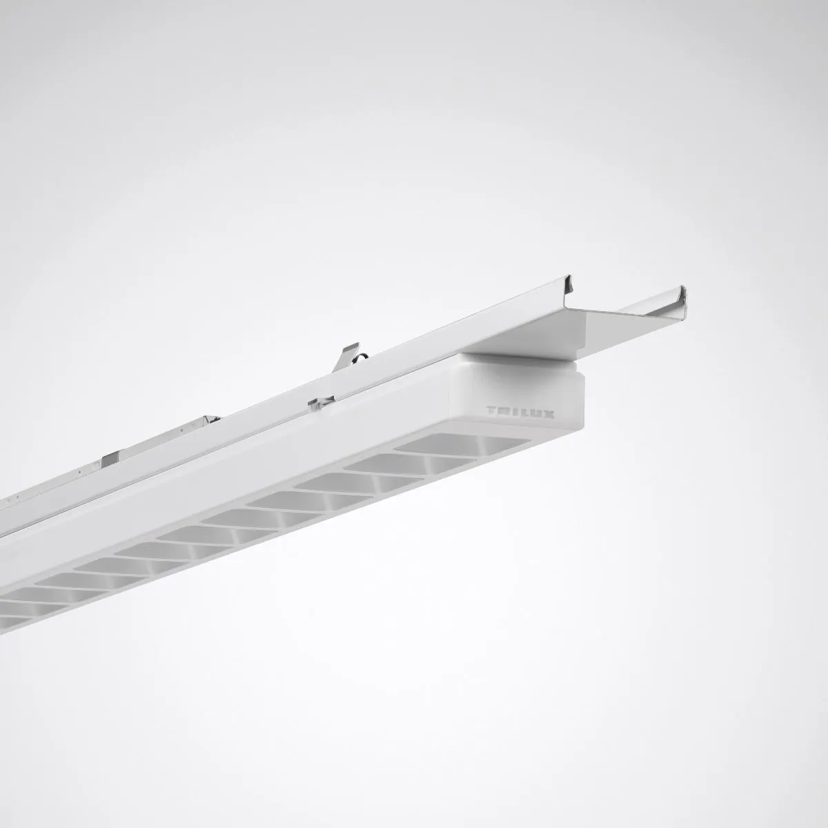 Trilux 7651 HE CLDAW-01 100-840ETDD L225 01 Pic_1