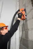 811223