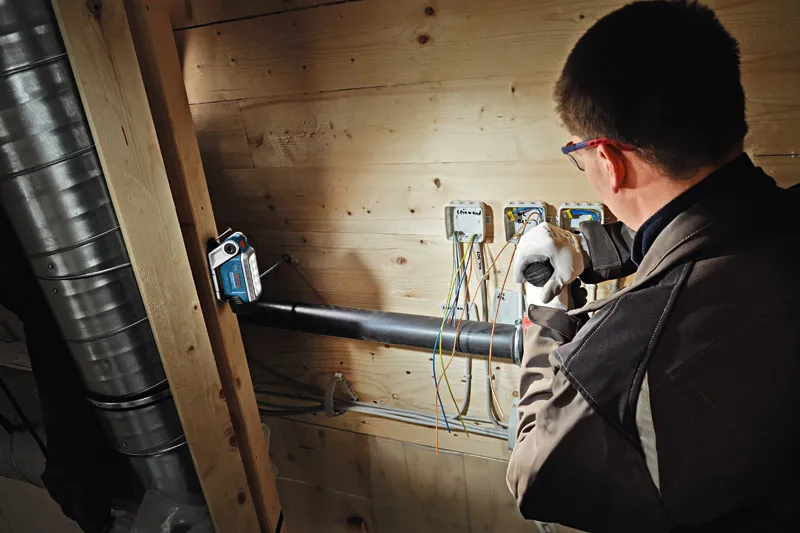 Bosch GLI 12V-330 Pic_1