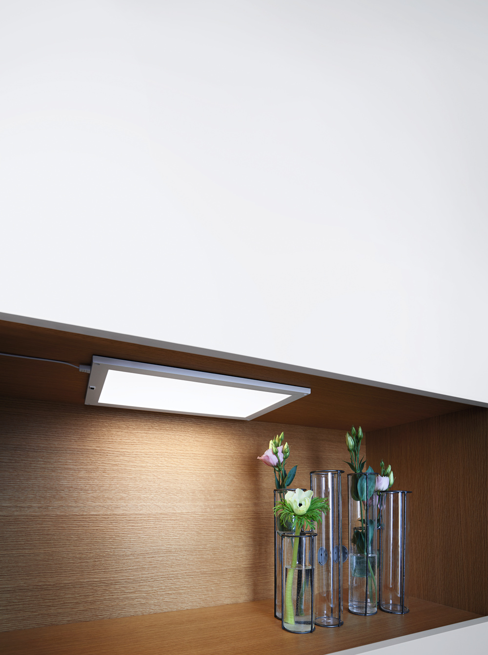 Ledvance SMART+ Wifi Undercabinet Panel 300x200mm TW EXT Pic_1