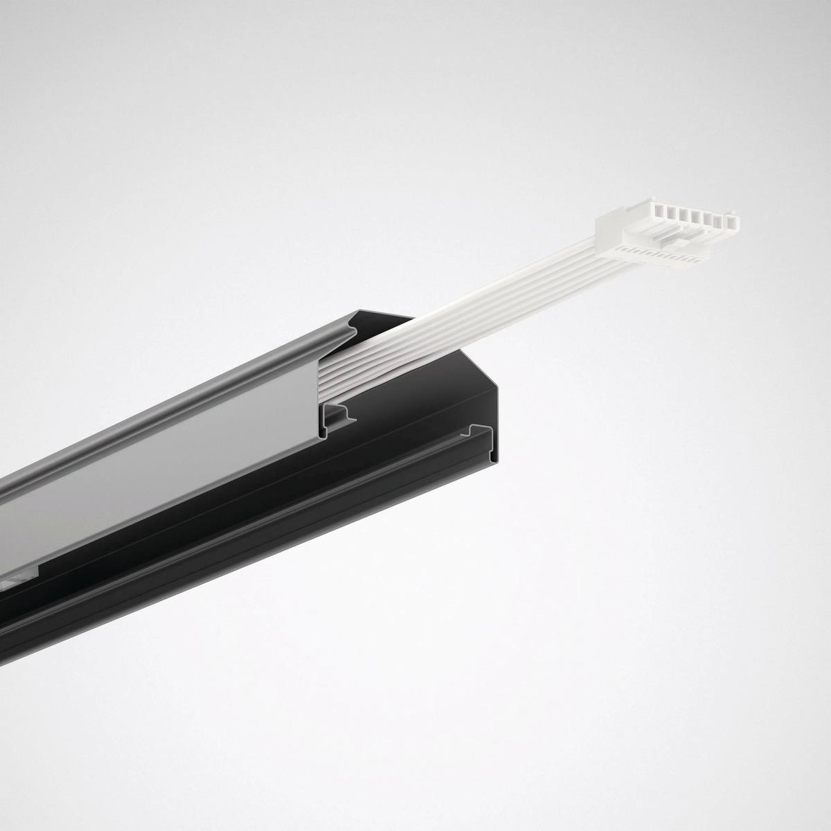 Trilux 07650 L225 7LV E 225 03 IP64 Pic_1