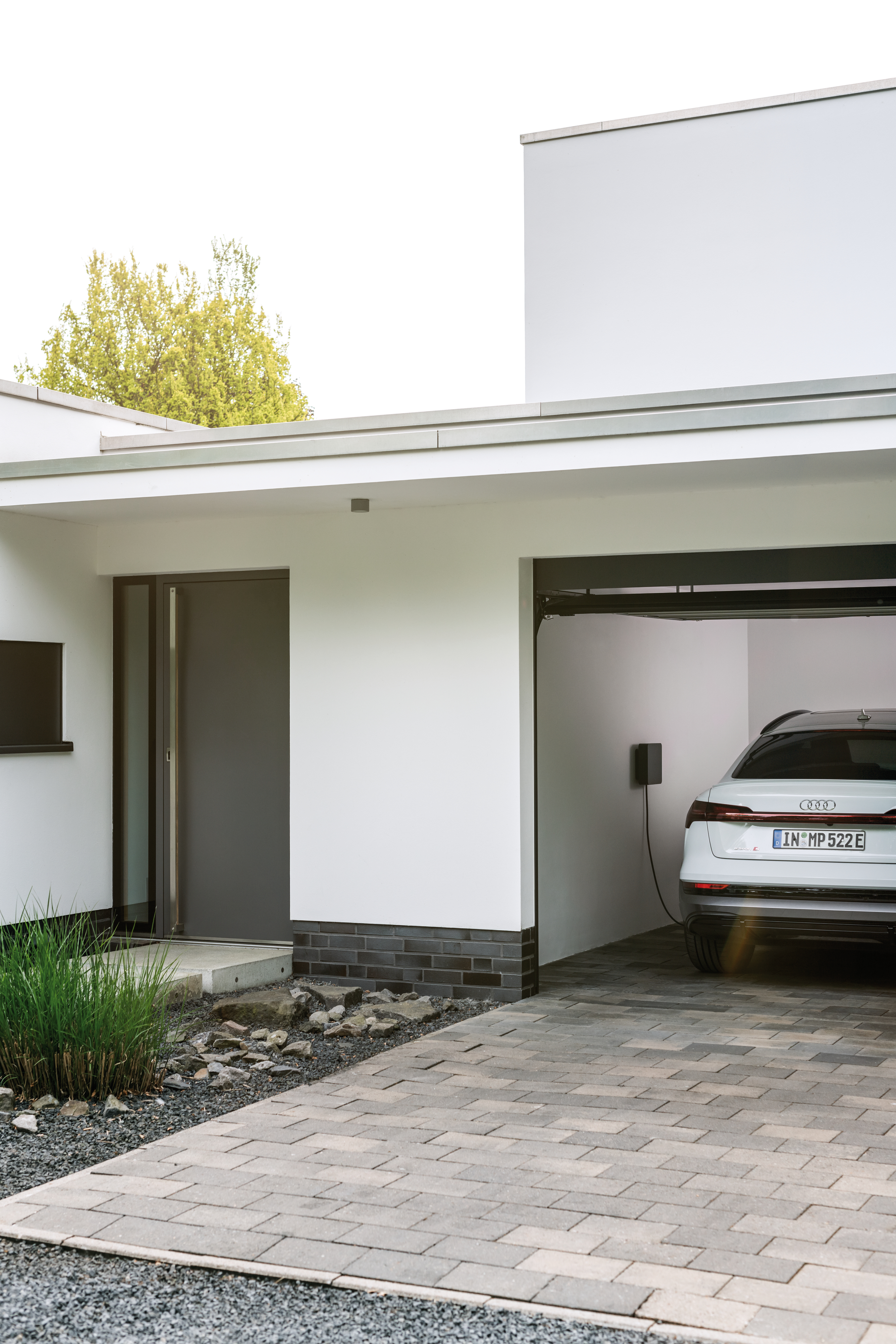 Spelsberg Wallbox Smart Pro Graphite 5m Pic_1