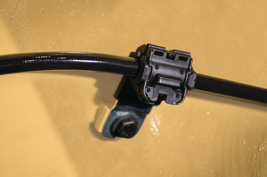 Hellermanntyton RCTT-PA66HIRHSUV-BK (100) Pic_2