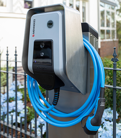 Mennekes eMobility Edelstahlsäule für AMTRON® Pic_1
